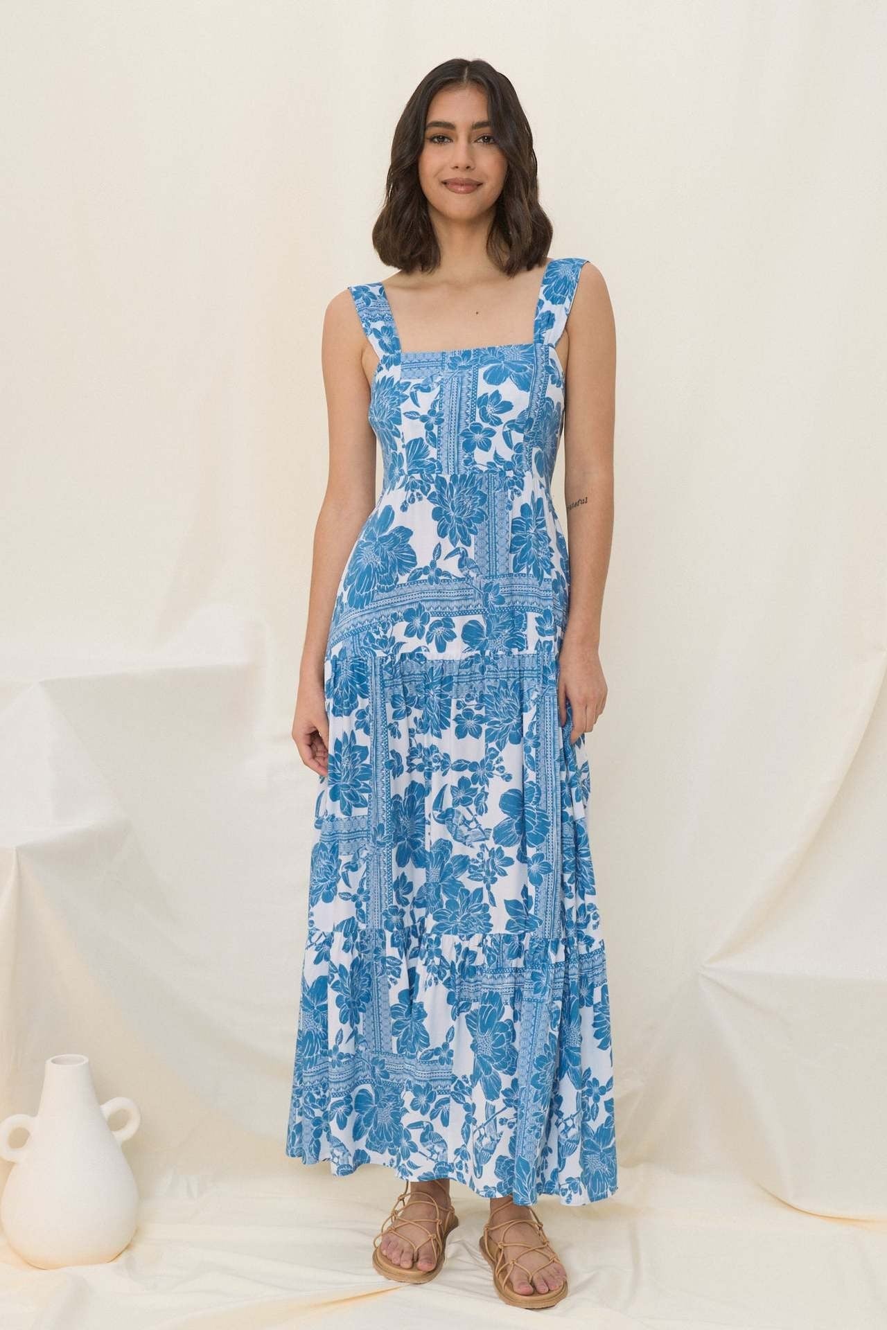 New High-End Beach Floral Print Long Camisole Dress Blue