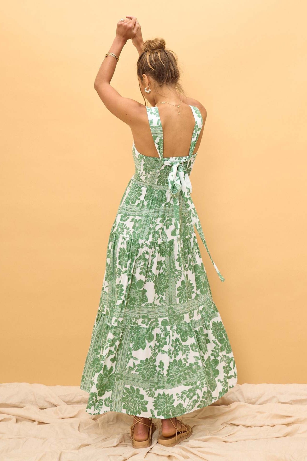New High-End Beach Floral Print Long Camisole Dress Green